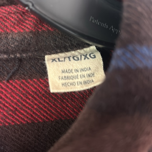 Men’s Red Flannel Size XL - Picture 5 of 7